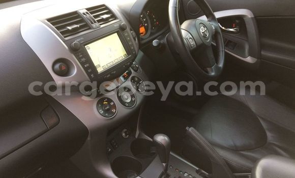 Buy Used Toyota RAV4 Black Car in Addis–Ababa in Ethiopia Buy Used Toyota RAV4 Black Car in Addis–Ababa in Ethiopia