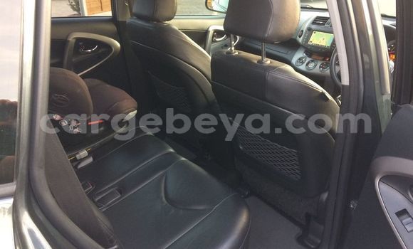 Buy Used Toyota RAV4 Black Car in Addis–Ababa in Ethiopia Buy Used Toyota RAV4 Black Car in Addis–Ababa in Ethiopia