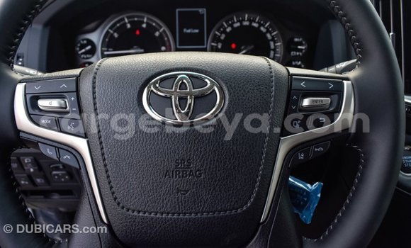 Buy Import Toyota Land Cruiser White Car in Import - Dubai in Ethiopia Buy Import Toyota Land Cruiser White Car in Import - Dubai in Ethiopia