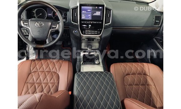 Buy Import Toyota Land Cruiser Black Car in Import - Dubai in Ethiopia Buy Import Toyota Land Cruiser Black Car in Import - Dubai in Ethiopia