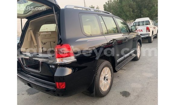 Buy Import Toyota Land Cruiser Black Car in Import - Dubai in Ethiopia Buy Import Toyota Land Cruiser Black Car in Import - Dubai in Ethiopia