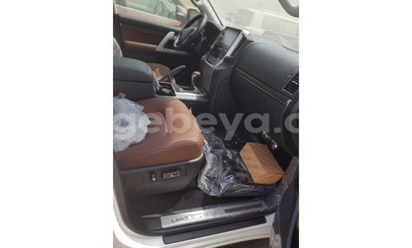 Buy Import Toyota Land Cruiser Brown Car in Import - Dubai in Ethiopia Buy Import Toyota Land Cruiser Brown Car in Import - Dubai in Ethiopia