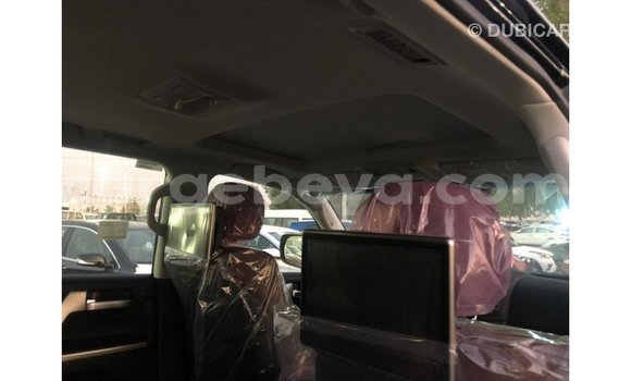 Acheter Import Voiture Toyota Land Cruiser Noir à Import - Dubai, Ethiopie Acheter Import Voiture Toyota Land Cruiser Noir à Import - Dubai, Ethiopie