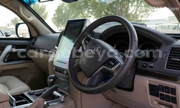 Buy Import Toyota Land Cruiser White Car in Import - Dubai in Ethiopia Buy Import Toyota Land Cruiser White Car in Import - Dubai in Ethiopia