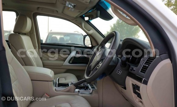 Buy Import Toyota Land Cruiser White Car in Import - Dubai in Ethiopia Buy Import Toyota Land Cruiser White Car in Import - Dubai in Ethiopia
