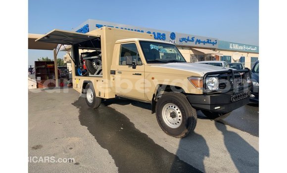 Buy Import Toyota Land Cruiser Beige Car in Import - Dubai in Ethiopia Buy Import Toyota Land Cruiser Beige Car in Import - Dubai in Ethiopia