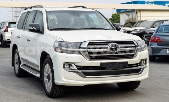 Buy Import Toyota Land Cruiser White Car in Import - Dubai in Ethiopia Buy Import Toyota Land Cruiser White Car in Import - Dubai in Ethiopia