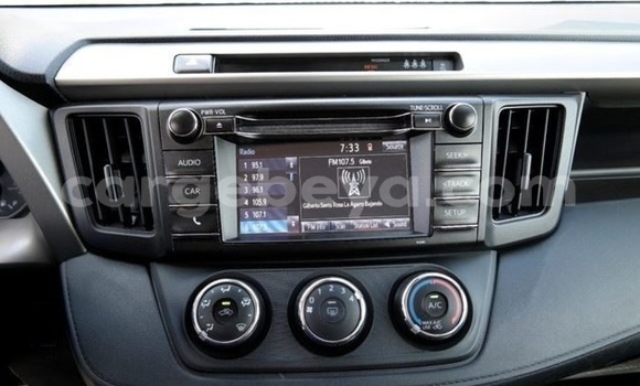 Buy Used Toyota RAV4 White Car in Addis–Ababa in Ethiopia Buy Used Toyota RAV4 White Car in Addis–Ababa in Ethiopia