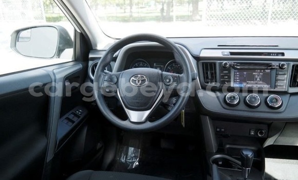 Buy Used Toyota RAV4 White Car in Addis–Ababa in Ethiopia Buy Used Toyota RAV4 White Car in Addis–Ababa in Ethiopia