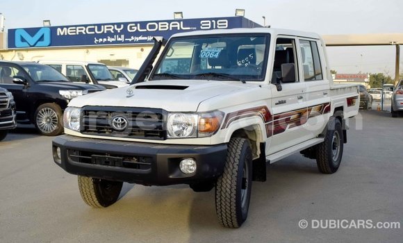 Buy Import Toyota Land Cruiser White Car in Import - Dubai in Ethiopia Buy Import Toyota Land Cruiser White Car in Import - Dubai in Ethiopia