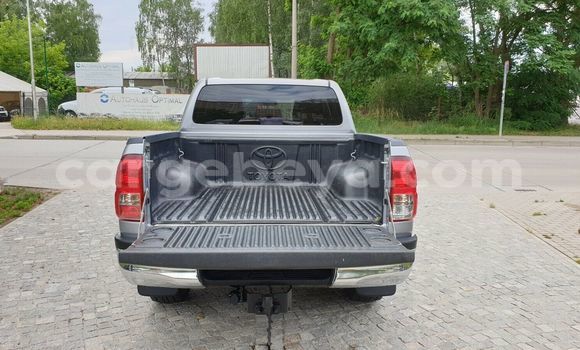 Buy Used Toyota Hilux Silver Car in Addis–Ababa in Ethiopia Buy Used Toyota Hilux Silver Car in Addis–Ababa in Ethiopia