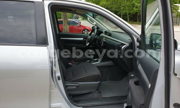 Buy Used Toyota Hilux Silver Car in Addis–Ababa in Ethiopia Buy Used Toyota Hilux Silver Car in Addis–Ababa in Ethiopia