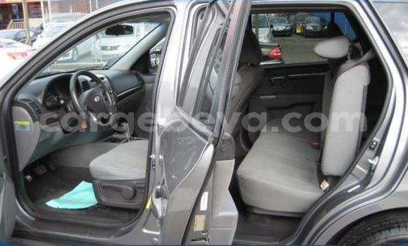 Buy Used Hyundai Santa Fe Silver Car in Addis–Ababa in Ethiopia Buy Used Hyundai Santa Fe Silver Car in Addis–Ababa in Ethiopia