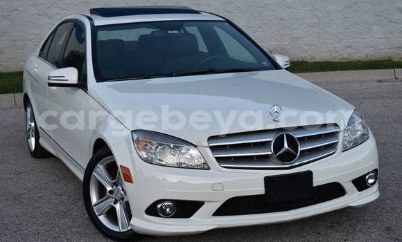 Buy Used Mercedes-Benz C–Class White Car in Addis–Ababa in Ethiopia Buy Used Mercedes-Benz C–Class White Car in Addis–Ababa in Ethiopia