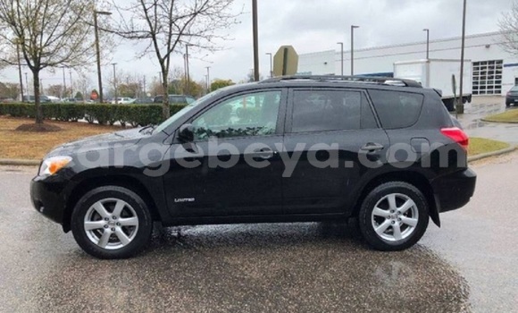 Buy Used Toyota RAV4 Black Car in Addis–Ababa in Ethiopia Buy Used Toyota RAV4 Black Car in Addis–Ababa in Ethiopia