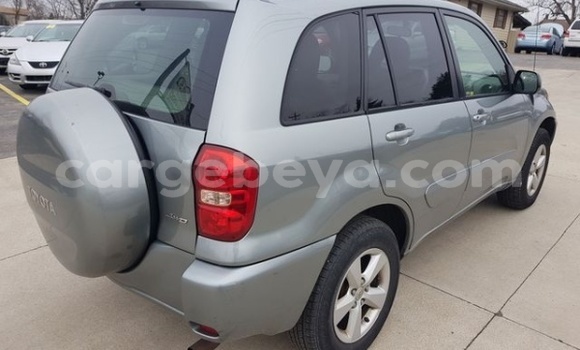 Buy Used Toyota RAV4 Beige Car in Addis–Ababa in Ethiopia Buy Used Toyota RAV4 Beige Car in Addis–Ababa in Ethiopia