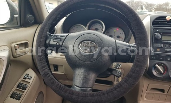 Buy Used Toyota RAV4 Beige Car in Addis–Ababa in Ethiopia Buy Used Toyota RAV4 Beige Car in Addis–Ababa in Ethiopia