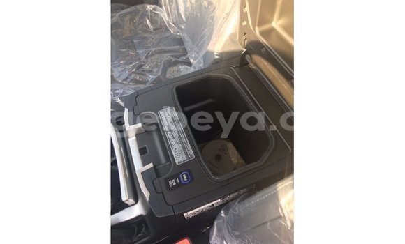 Buy Import Toyota Land Cruiser Black Car in Import - Dubai in Ethiopia Buy Import Toyota Land Cruiser Black Car in Import - Dubai in Ethiopia