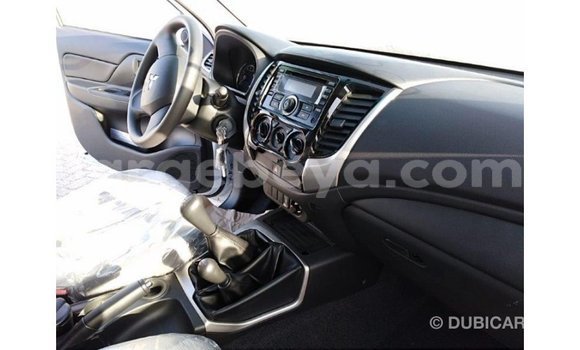 Buy Import Mitsubishi L200 White Car in Import - Dubai in Ethiopia Buy Import Mitsubishi L200 White Car in Import - Dubai in Ethiopia