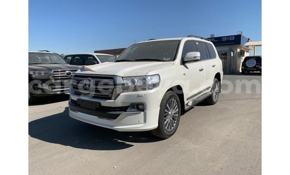 Buy Import Toyota Land Cruiser White Car in Import - Dubai in Ethiopia Buy Import Toyota Land Cruiser White Car in Import - Dubai in Ethiopia