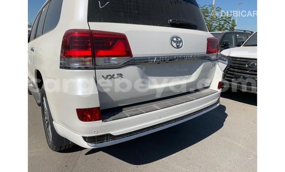 Buy Import Toyota Land Cruiser White Car in Import - Dubai in Ethiopia Buy Import Toyota Land Cruiser White Car in Import - Dubai in Ethiopia