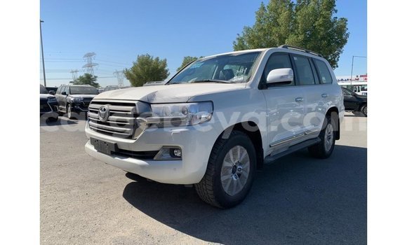 Buy Import Toyota Land Cruiser White Car in Import - Dubai in Ethiopia Buy Import Toyota Land Cruiser White Car in Import - Dubai in Ethiopia