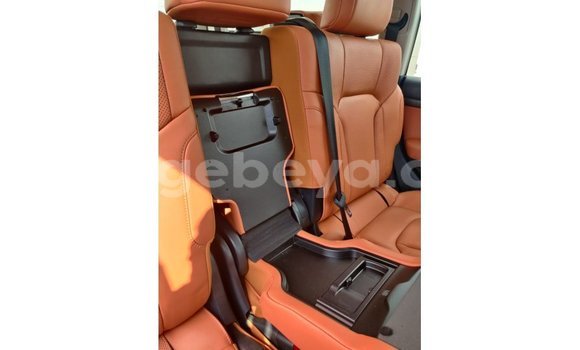 Buy Import Toyota Land Cruiser White Car in Import - Dubai in Ethiopia Buy Import Toyota Land Cruiser White Car in Import - Dubai in Ethiopia