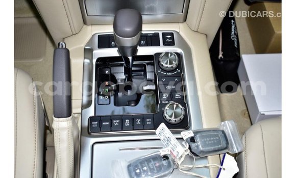 Buy Import Toyota Land Cruiser White Car in Import - Dubai in Ethiopia Buy Import Toyota Land Cruiser White Car in Import - Dubai in Ethiopia