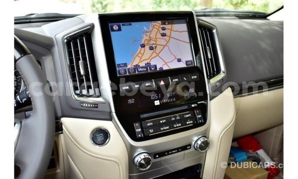 Buy Import Toyota Land Cruiser White Car in Import - Dubai in Ethiopia Buy Import Toyota Land Cruiser White Car in Import - Dubai in Ethiopia