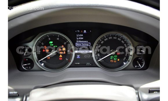 Buy Import Toyota Land Cruiser White Car in Import - Dubai in Ethiopia Buy Import Toyota Land Cruiser White Car in Import - Dubai in Ethiopia