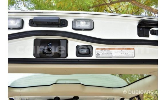 Buy Import Toyota Land Cruiser White Car in Import - Dubai in Ethiopia Buy Import Toyota Land Cruiser White Car in Import - Dubai in Ethiopia