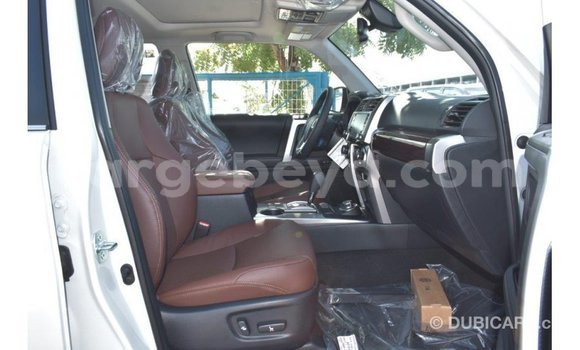 Buy Import Toyota HiAce White Truck in Import - Dubai in Ethiopia Buy Import Toyota HiAce White Truck in Import - Dubai in Ethiopia