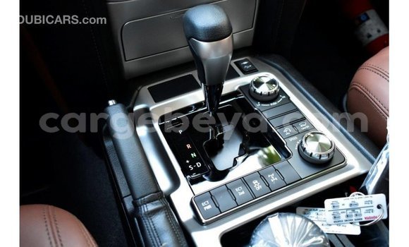 Buy Import Toyota Land Cruiser White Car in Import - Dubai in Ethiopia Buy Import Toyota Land Cruiser White Car in Import - Dubai in Ethiopia