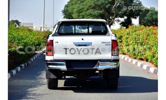 Buy Import Toyota Hilux White Car in Import - Dubai in Ethiopia Buy Import Toyota Hilux White Car in Import - Dubai in Ethiopia