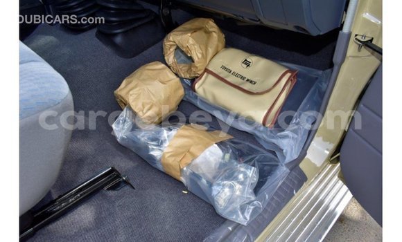 Buy Import Toyota Land Cruiser Beige Car in Import - Dubai in Ethiopia Buy Import Toyota Land Cruiser Beige Car in Import - Dubai in Ethiopia