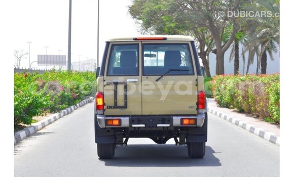 Buy Import Toyota Land Cruiser Beige Car in Import - Dubai in Ethiopia Buy Import Toyota Land Cruiser Beige Car in Import - Dubai in Ethiopia