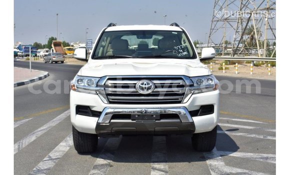 Buy Import Toyota Land Cruiser White Car in Import - Dubai in Ethiopia Buy Import Toyota Land Cruiser White Car in Import - Dubai in Ethiopia