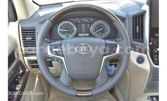 Buy Import Toyota Land Cruiser White Car in Import - Dubai in Ethiopia Buy Import Toyota Land Cruiser White Car in Import - Dubai in Ethiopia