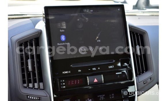 Buy Import Toyota Land Cruiser White Car in Import - Dubai in Ethiopia Buy Import Toyota Land Cruiser White Car in Import - Dubai in Ethiopia