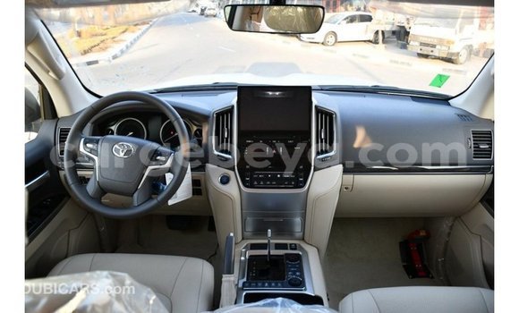 Buy Import Toyota Land Cruiser White Car in Import - Dubai in Ethiopia Buy Import Toyota Land Cruiser White Car in Import - Dubai in Ethiopia