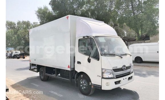 Buy Import Hino 300 Series White Truck in Import - Dubai in Ethiopia Buy Import Hino 300 Series White Truck in Import - Dubai in Ethiopia