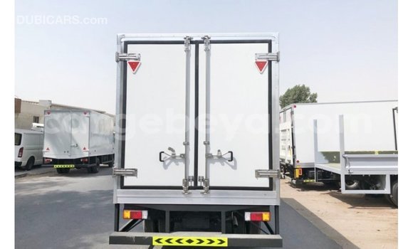 Buy Import Hino 300 Series White Truck in Import - Dubai in Ethiopia Buy Import Hino 300 Series White Truck in Import - Dubai in Ethiopia