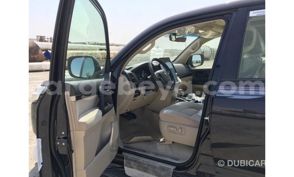 Buy Import Toyota Land Cruiser Black Car in Import - Dubai in Ethiopia Buy Import Toyota Land Cruiser Black Car in Import - Dubai in Ethiopia