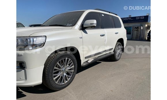 Buy Import Toyota Land Cruiser White Car in Import - Dubai in Ethiopia Buy Import Toyota Land Cruiser White Car in Import - Dubai in Ethiopia