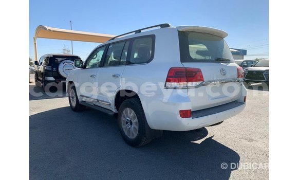 Buy Import Toyota Land Cruiser White Car in Import - Dubai in Ethiopia Buy Import Toyota Land Cruiser White Car in Import - Dubai in Ethiopia