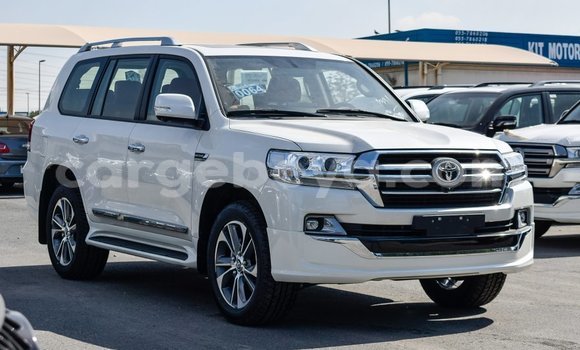 Buy Import Toyota Land Cruiser White Car in Import - Dubai in Ethiopia Buy Import Toyota Land Cruiser White Car in Import - Dubai in Ethiopia