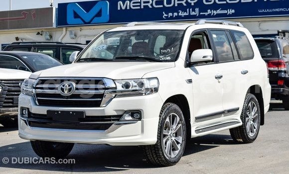 Buy Import Toyota Land Cruiser White Car in Import - Dubai in Ethiopia Buy Import Toyota Land Cruiser White Car in Import - Dubai in Ethiopia