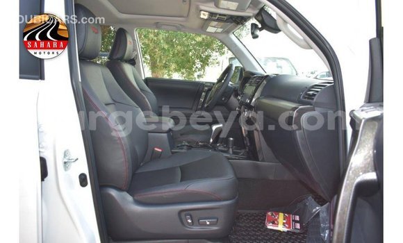 Buy Import Toyota HiAce White Truck in Import - Dubai in Ethiopia Buy Import Toyota HiAce White Truck in Import - Dubai in Ethiopia