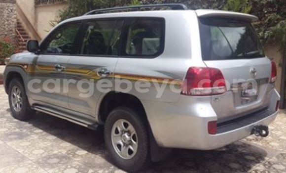 Buy Used Toyota 4Runner Silver Car in Addis–Ababa in Ethiopia Buy Used Toyota 4Runner Silver Car in Addis–Ababa in Ethiopia