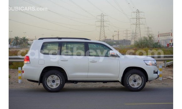 Buy Import Toyota Land Cruiser White Car in Import - Dubai in Ethiopia Buy Import Toyota Land Cruiser White Car in Import - Dubai in Ethiopia